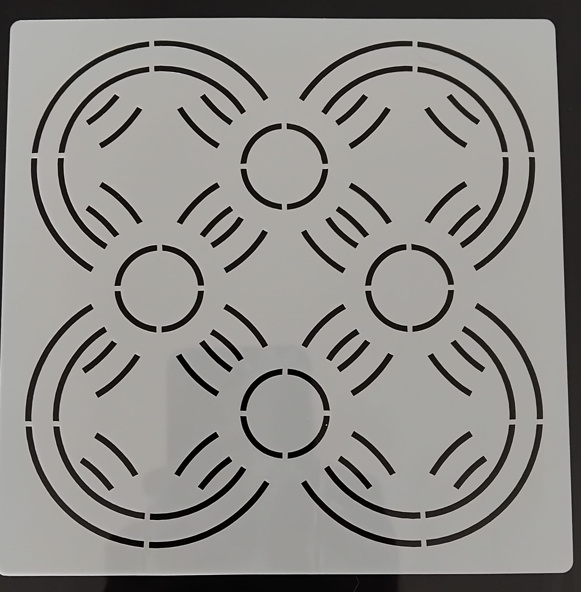 Diseño de stencil Wallsesy 28, plantilla reutilizable de mylar