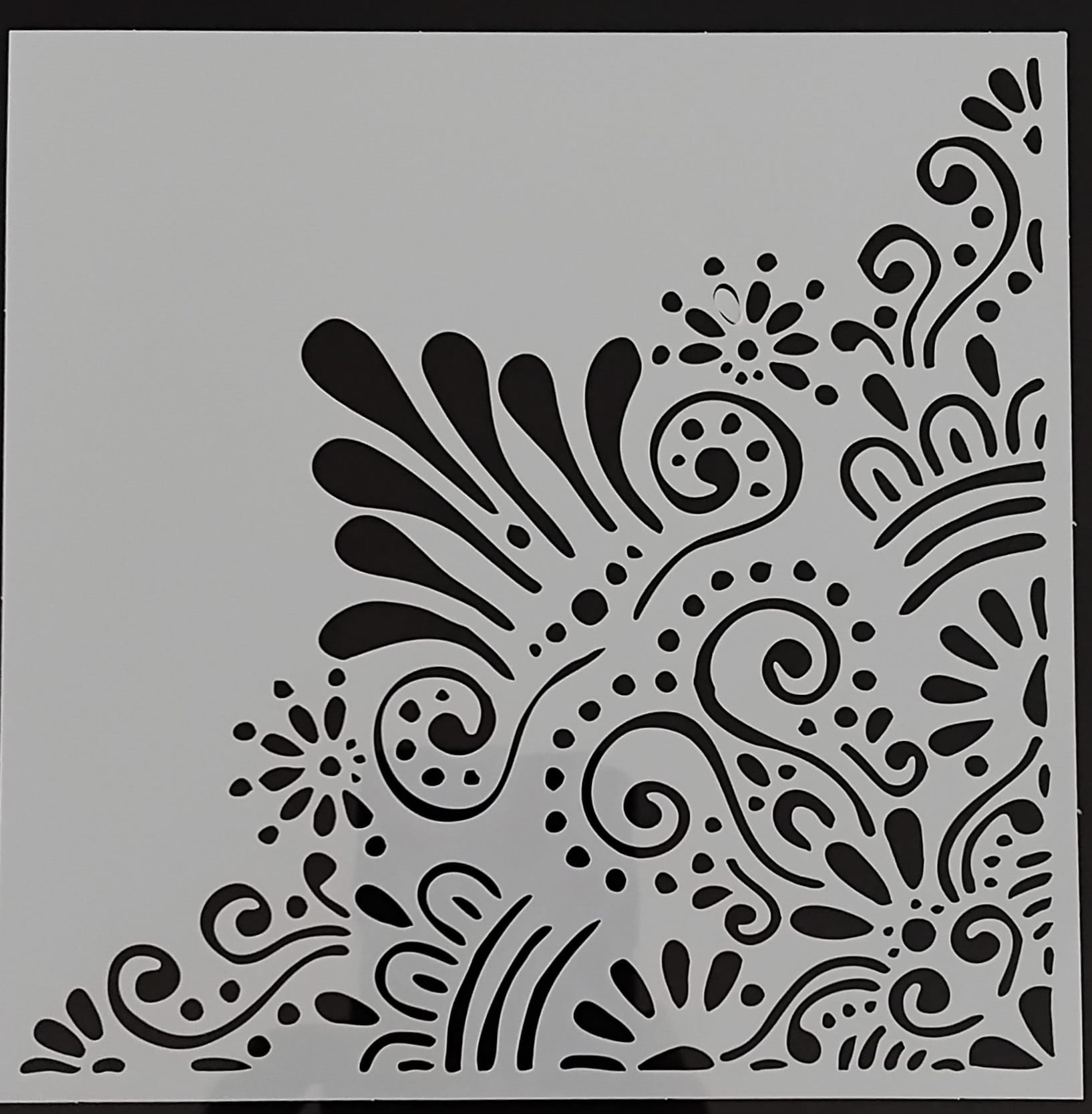 Diseño de stencil Wallsesy 32, plantilla reutilizable de mylar