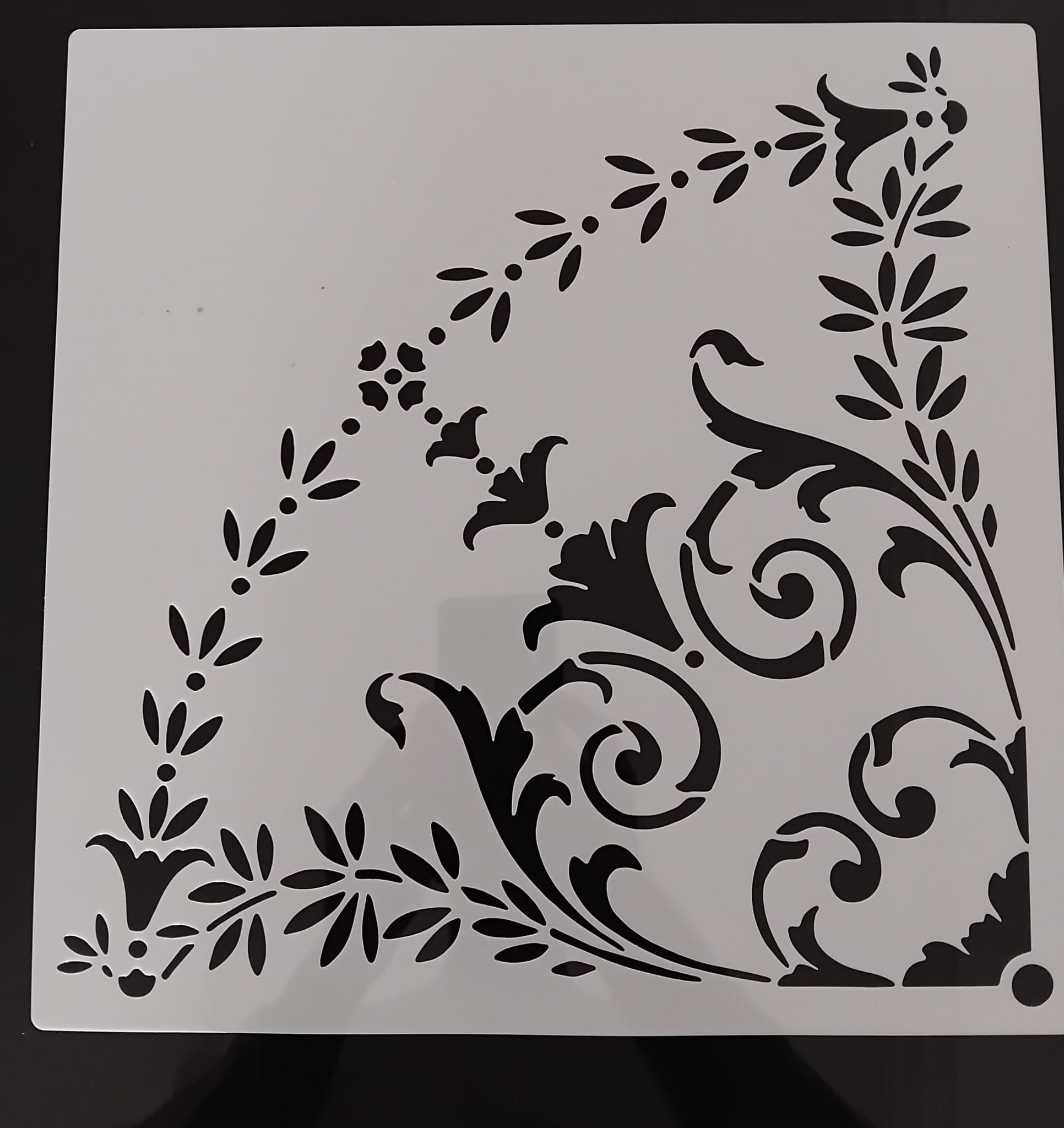 Diseño de stencil Wallsesy 33, plantilla reutilizable de mylar